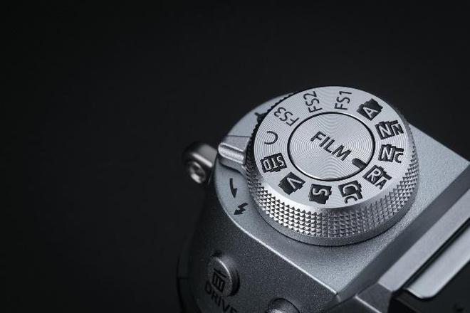 机身紧凑轻巧配备约4020万像素传感器和图像处理引擎 轻量化FUJIFILM X-T50无反数码相机发布(图3)